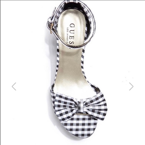 🌼Sandal Sale🌼 Plaid White Black Platform Heels - Picture 1 of 4
